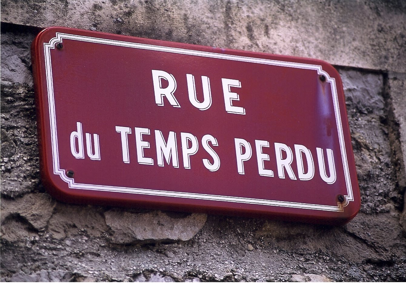 Rue du Temps Perdu - улица Потерянного Времени